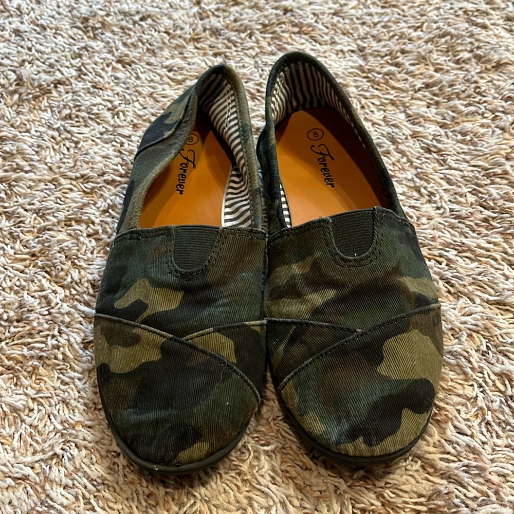 Camouflage shoes